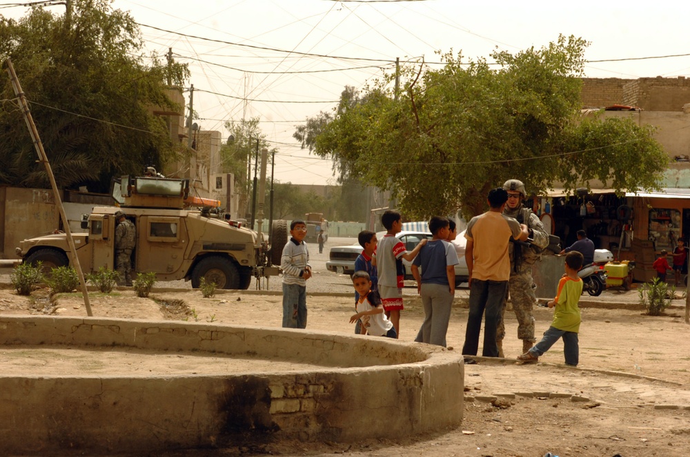Ohio native patrols western Baghdad
