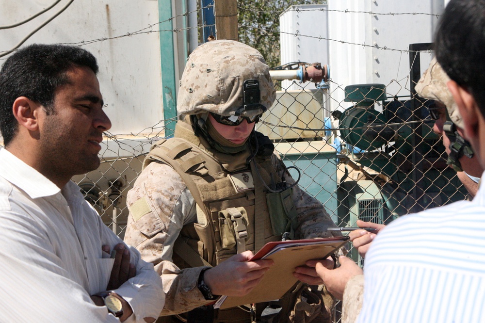 Civil affairs group hopes to improve Iraqis' quality of life