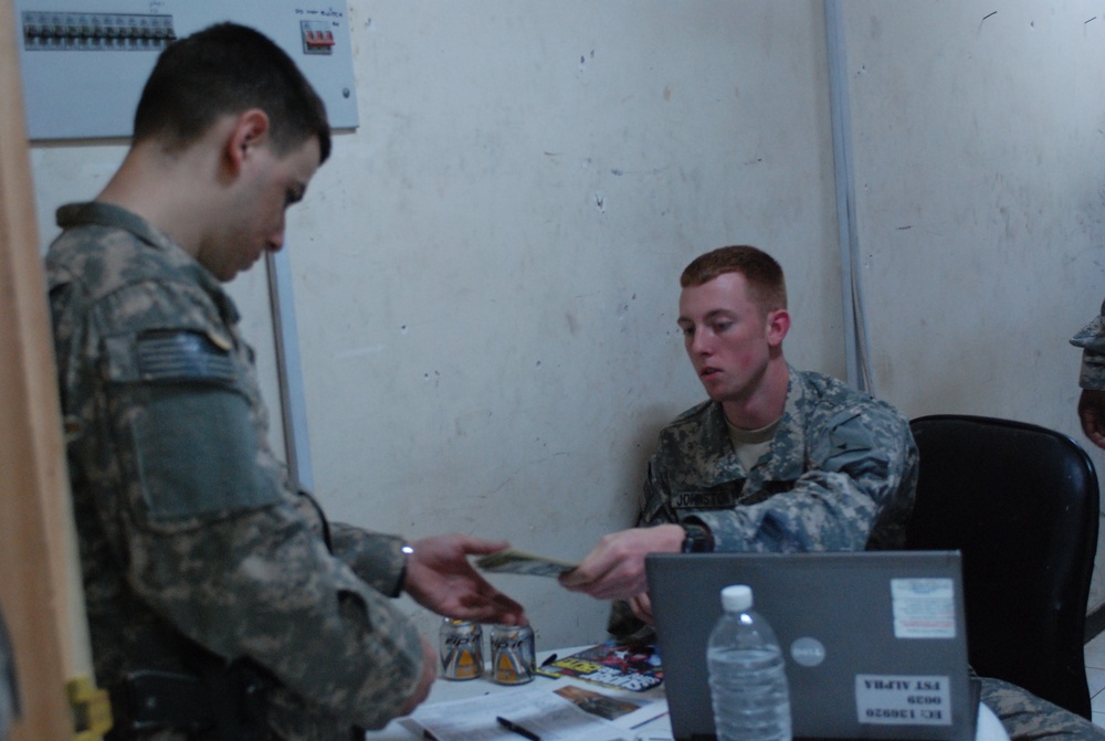 Finance Soldiers build morale with money