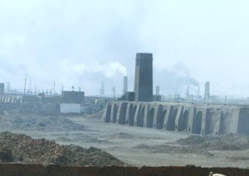 Iraqi brick factory approaches pre-war capacity