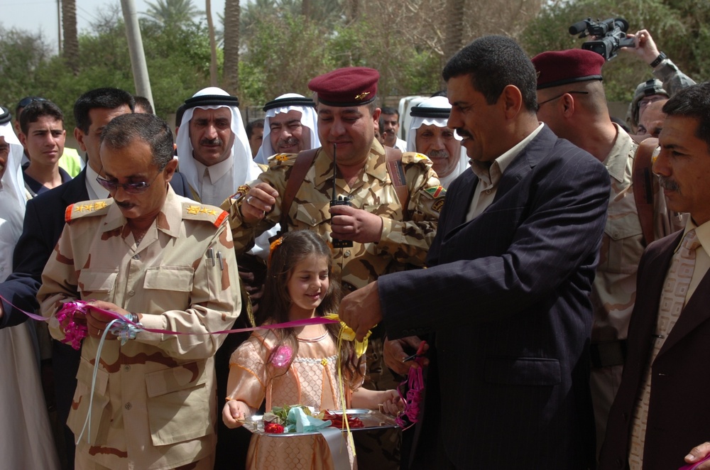 Adwaniyah opens middle school, health clinic