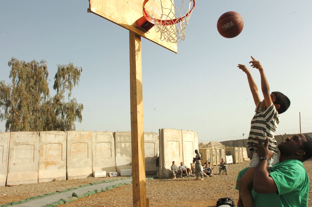 Three-day Camp Teaches Iraqi Kids Basketball