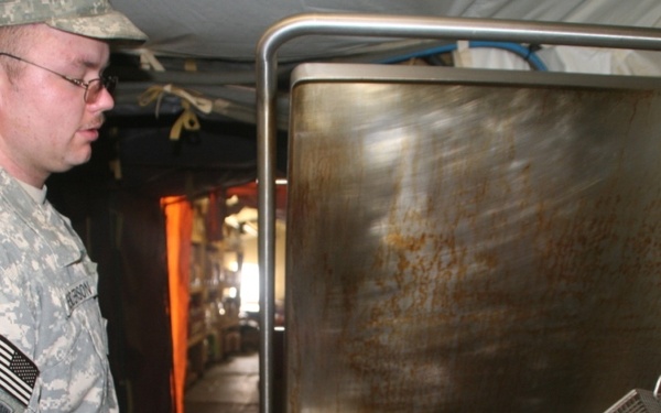 Army cooks provide a taste of home during deployments