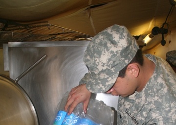 Army cooks provide a taste of home during deployments
