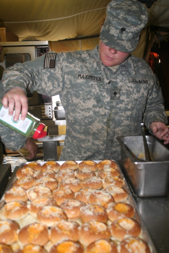 Army cooks provide a taste of home during deployments