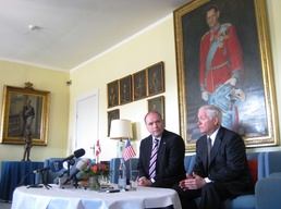 Gates Thanks Danes for Commitment
