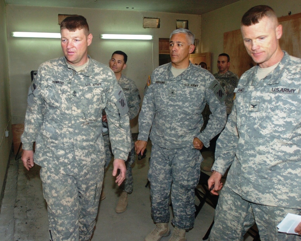 Dvids - Images - Brig. Gen. Huggins Visits Cop Summers [image 1 Of 3]