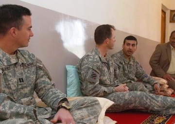Soldiers, Iraqi Community Leaders Discuss Rebuilding Effort