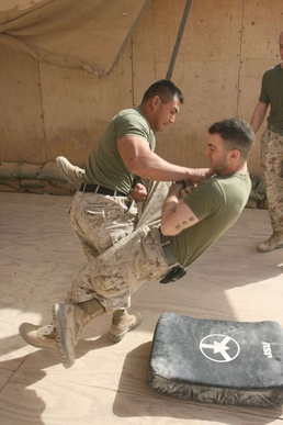 Fresno Marine uses fighting skills to help others