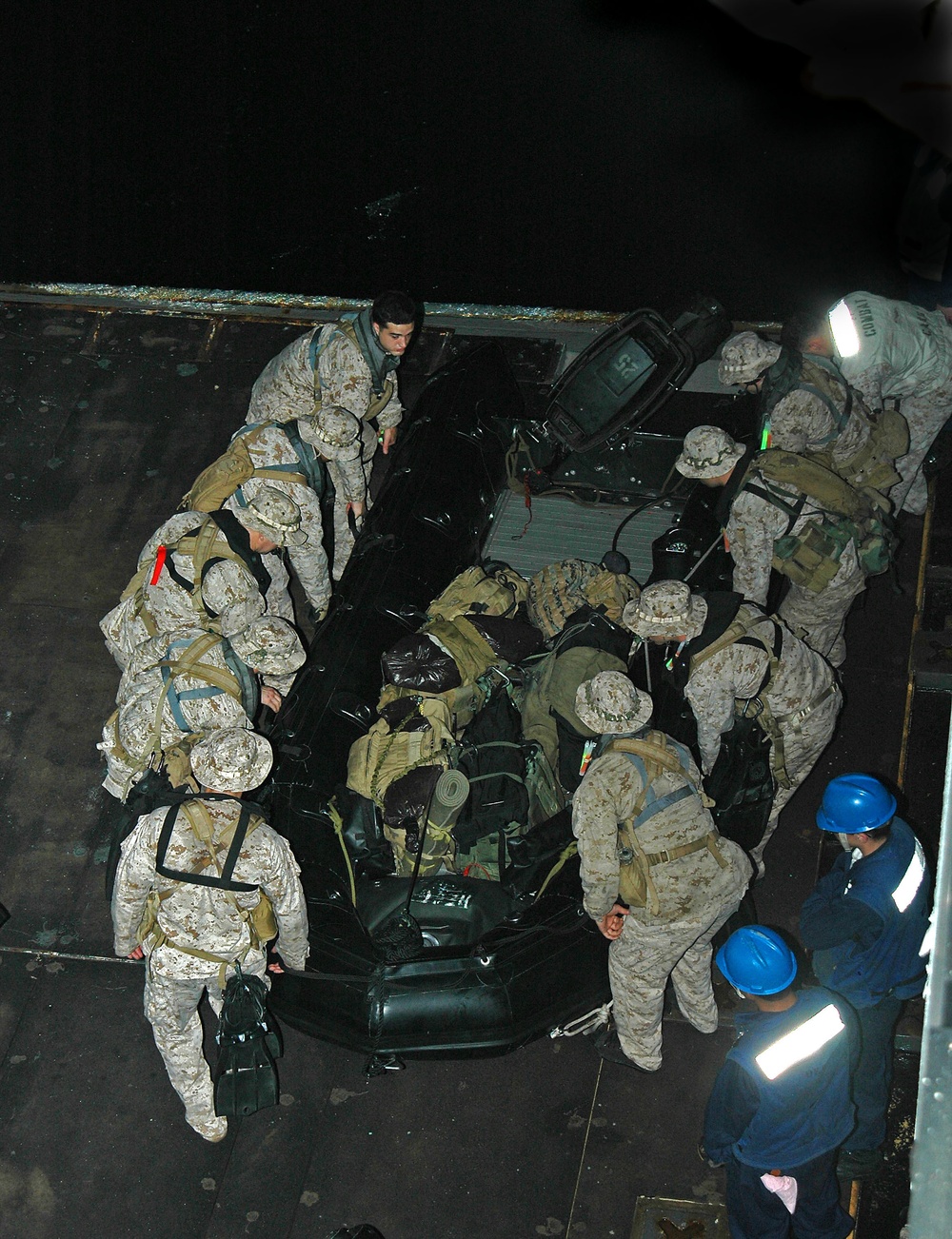 Navy, Marines train to use CRRCs aboard USS Tarawa