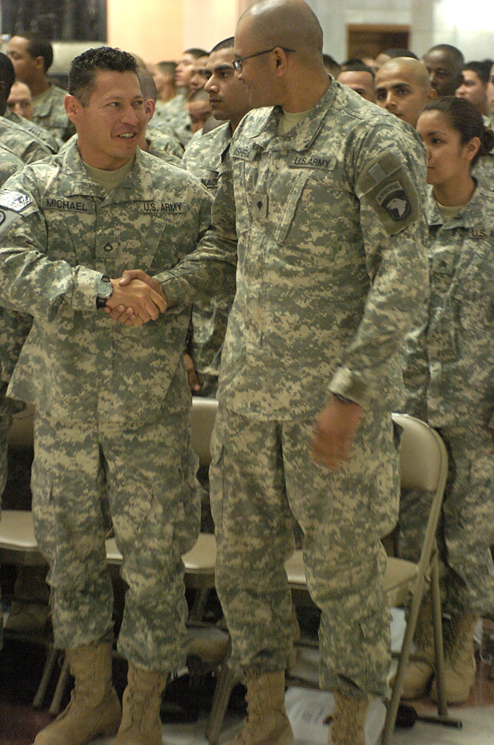 Service members in Iraq Become U.S. Citizens