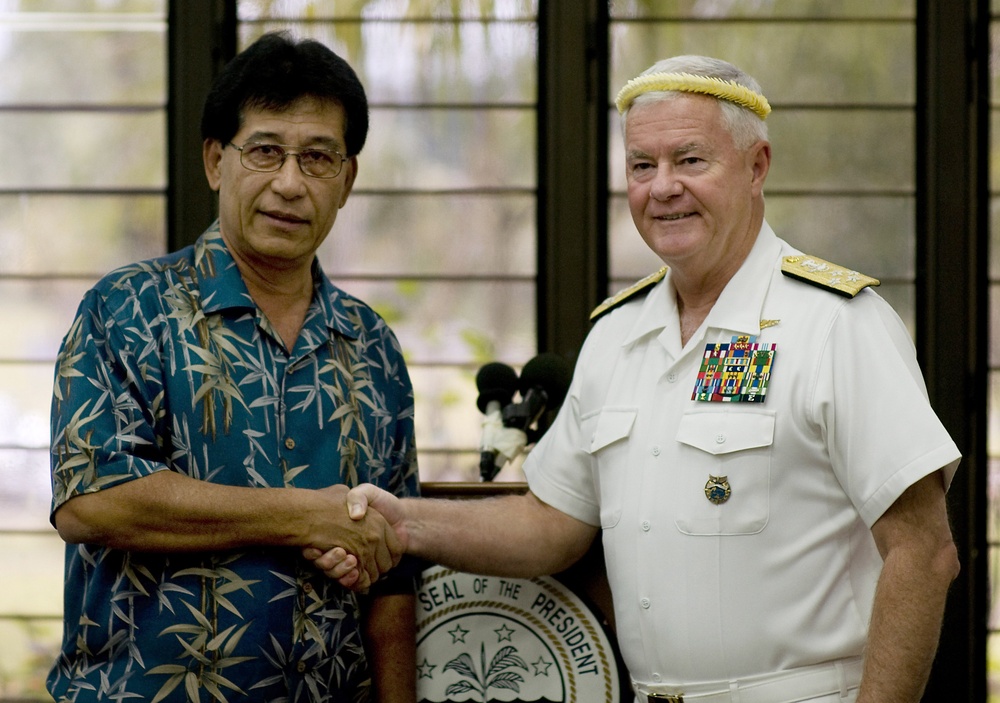 Keating Praises Micronesia's Partnership in Promoting Stability