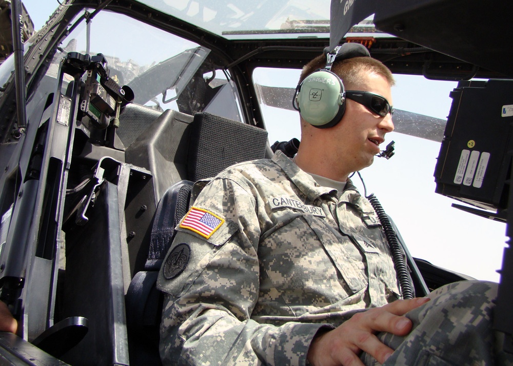 'Longknife' Soldiers Reup Apache-style