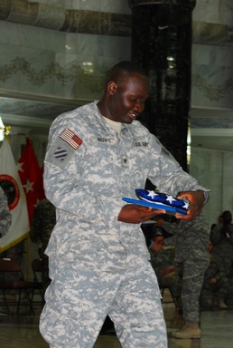Foreign-born troops become U.S. citizens in largest naturalization ceremony in Iraq