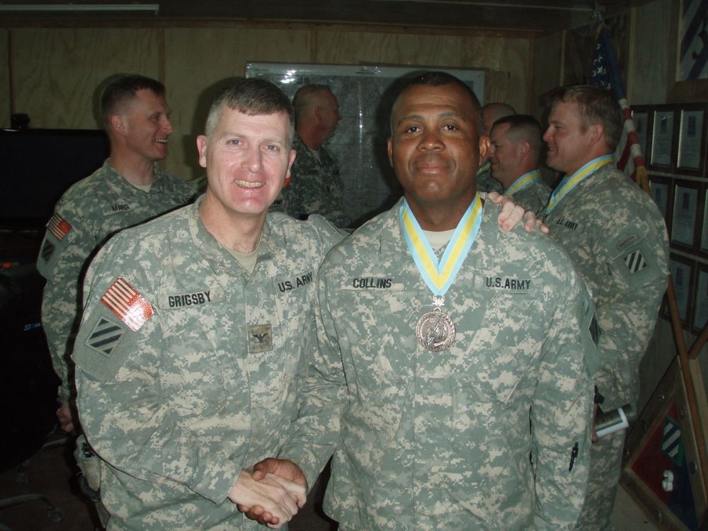 Commander awards Order of St. Maurice to 1-15th Inf. Regt. leaders