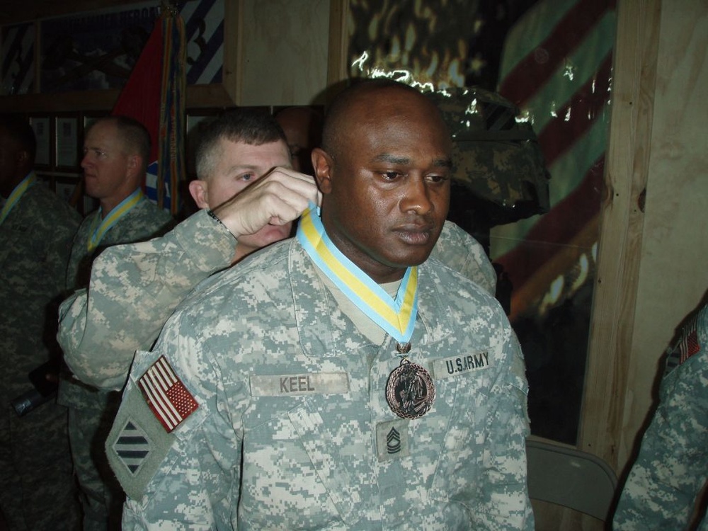 Commander awards Order of St. Maurice to 1-15th Inf. Regt. leaders