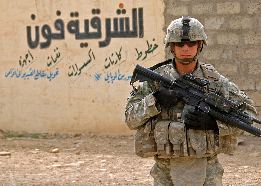 Infantry Soldiers Recon Mosul