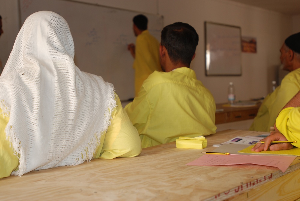 Education opportunities available to Camp Bucca detainees