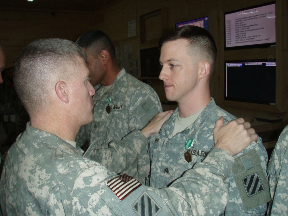 Soldiers receive awards at FOB Hammer