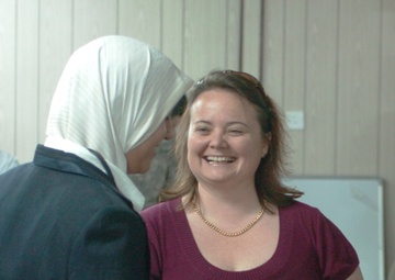 Iraqi students enhance skills at English Day