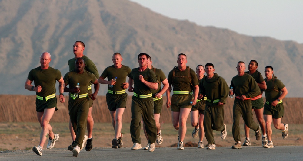 Battalion Landing Team 1/6 morning physical training