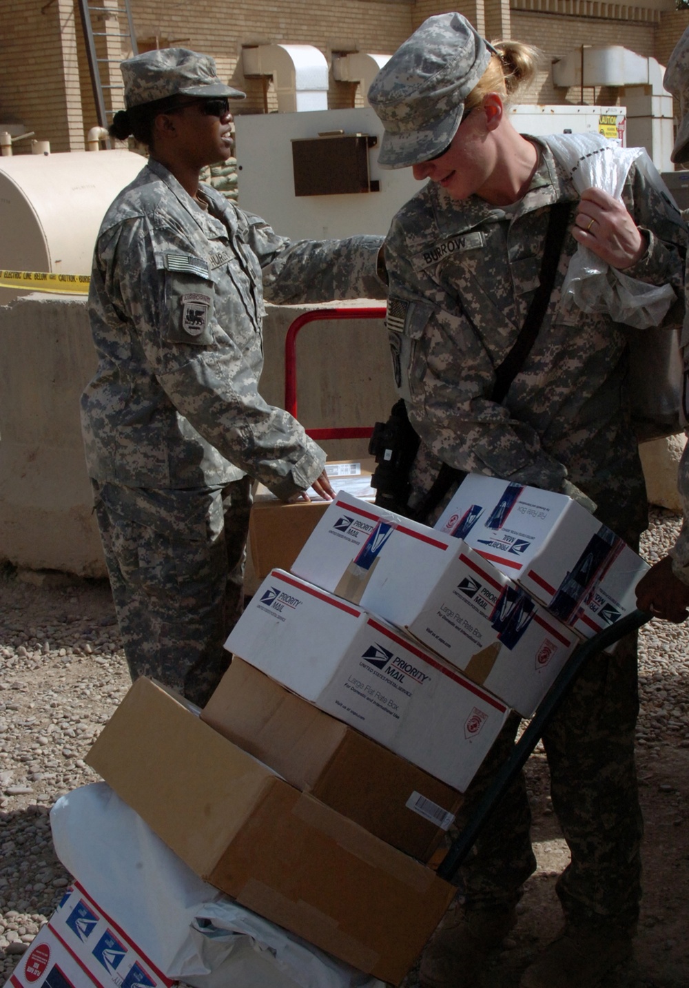 DVIDS - Images - 94th BSB Soldiers Keep Busy on FOB Rustamiyah