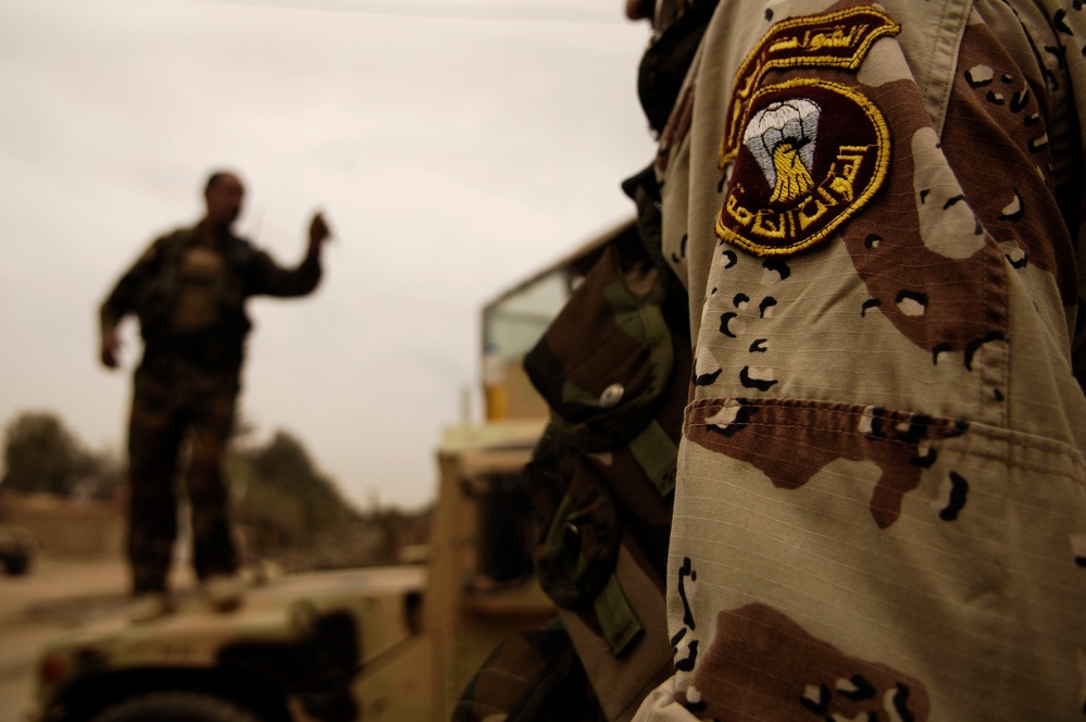 IPs, IA, MND-B Soldiers Provide Security at Patrol Base Comanche