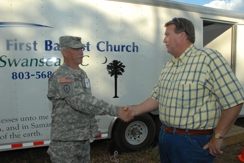 Church helps soldiers during the 2008 Vigilant Guard exercise