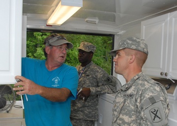 Church helps soldiers during the 2008 Vigilant Guard exercise