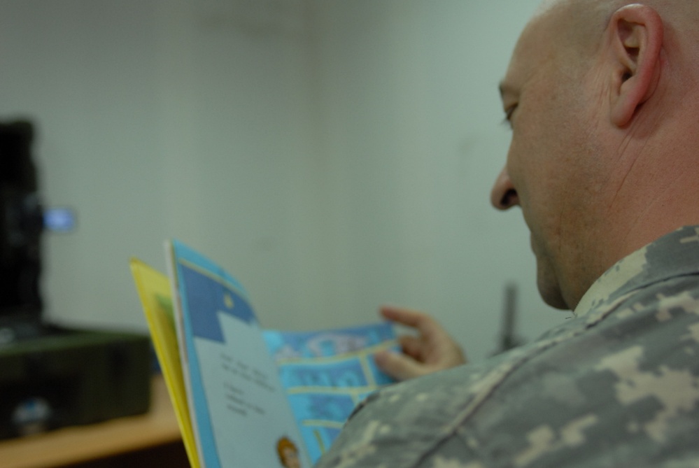 MNC-I Chaplain's Office connects troops, families