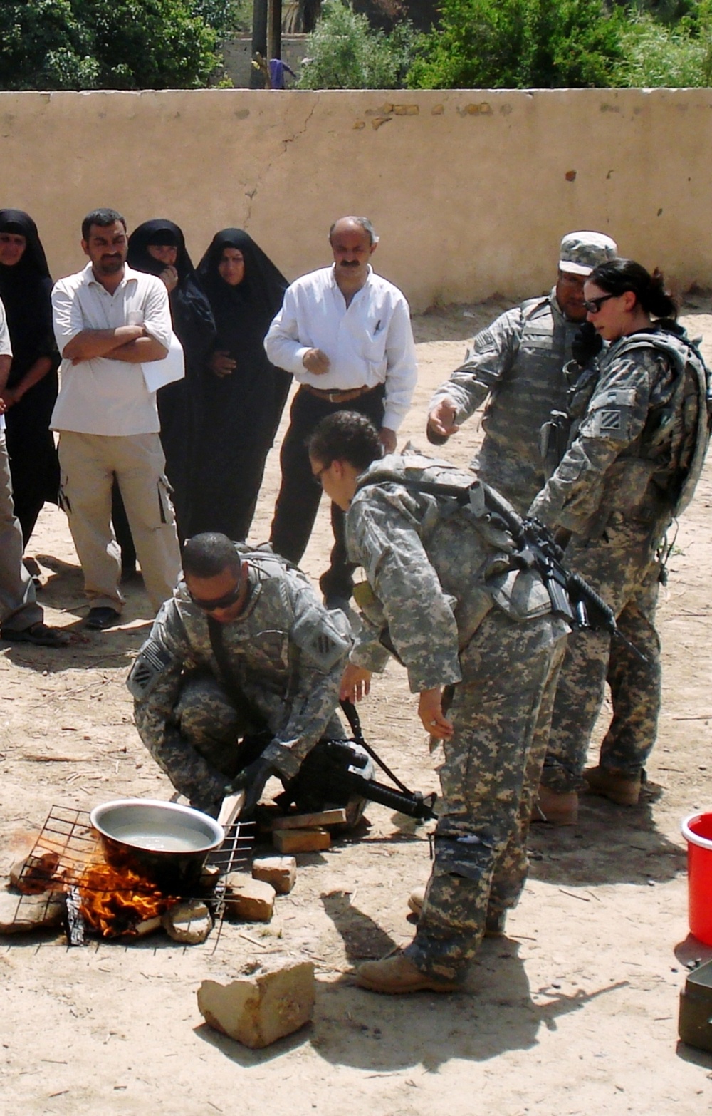 Iraqis learn longevity tips from Coalition forces