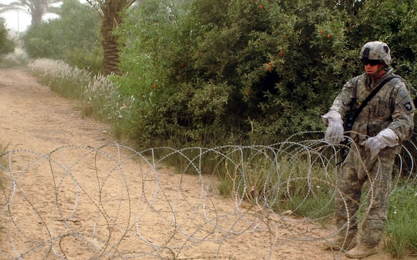 Soldiers consult sheiks