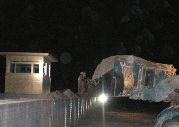 2/3 Engineers educate Iraqi army in checkpoint security