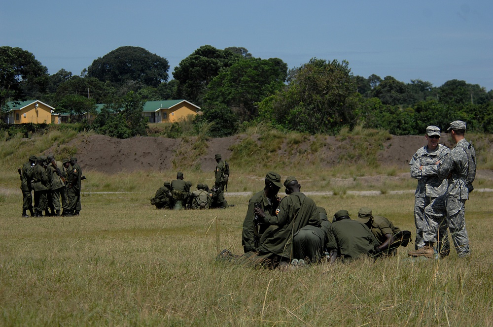 Old Guard trains Uganda forces