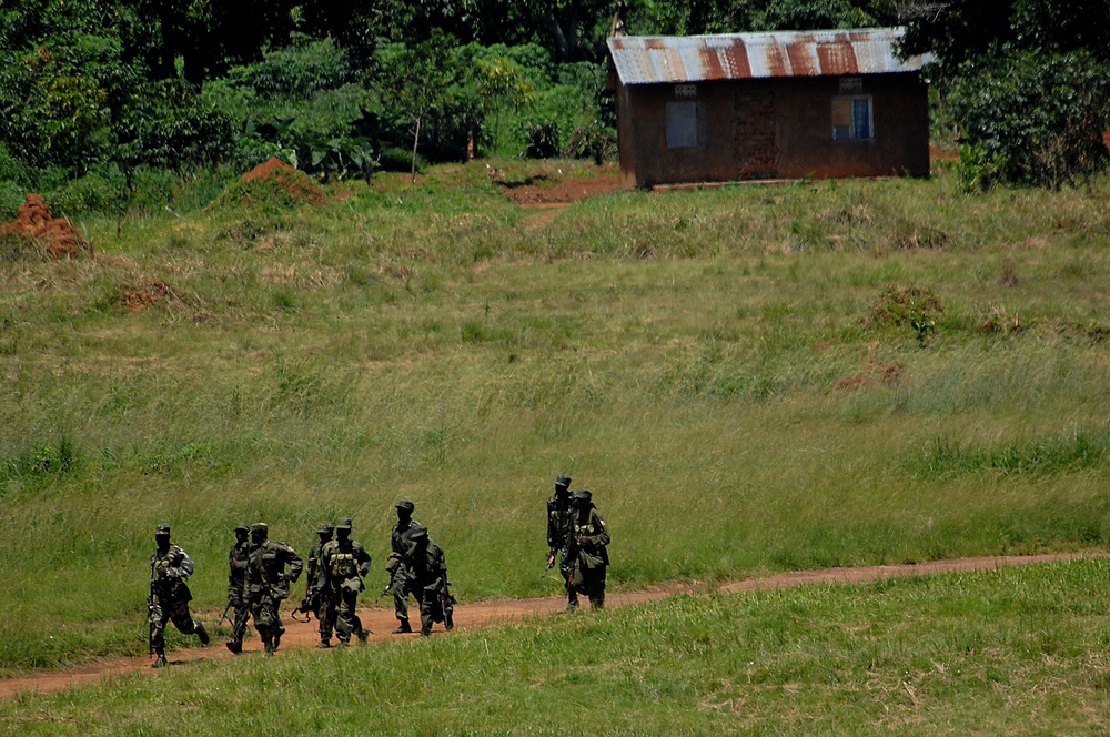 Old Guard trains Uganda forces