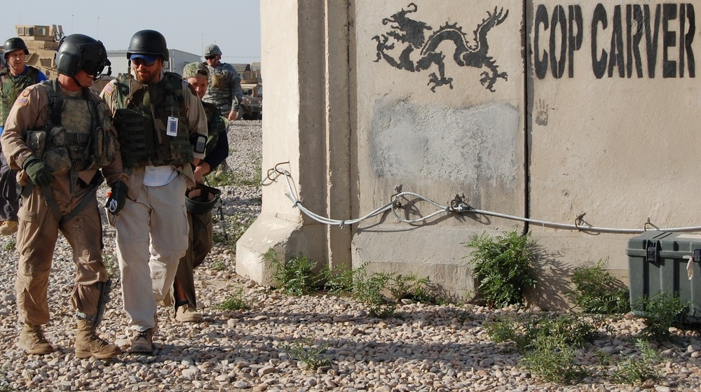 Toby Keith Plays Front Lines at Combat Outpost Carver, Iraq