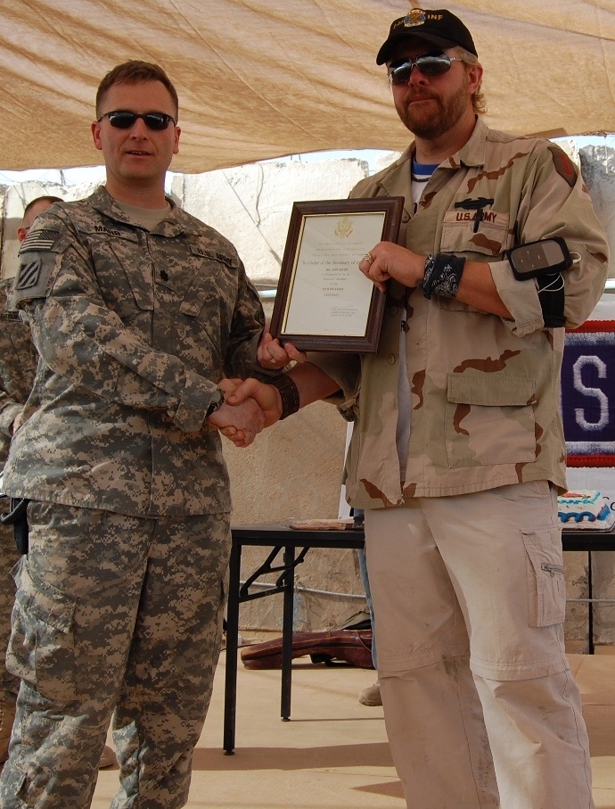 Toby Keith Plays Front Lines at Combat Outpost Carver, Iraq