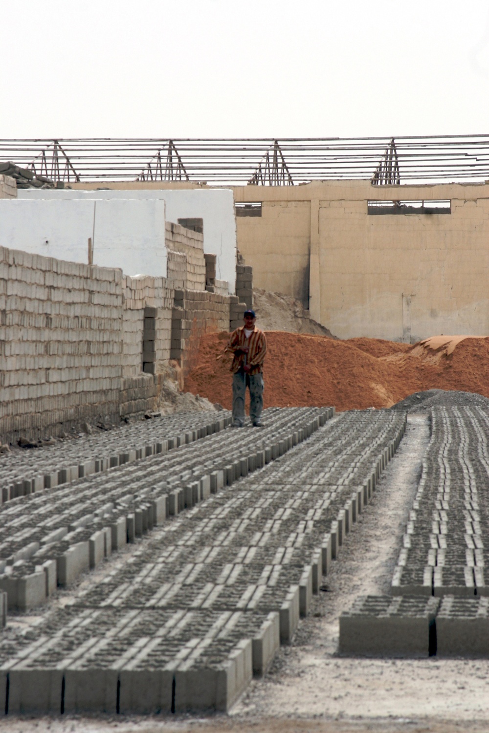 making bricks to build a better future for Iraq