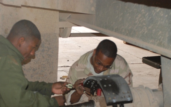 Mechanics get 'Down and Dirty'