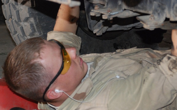 Mechanics get 'Down and Dirty'