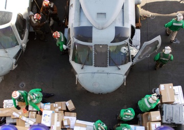 USS Ronald Reagan conducts Composite Training Unit Exercise