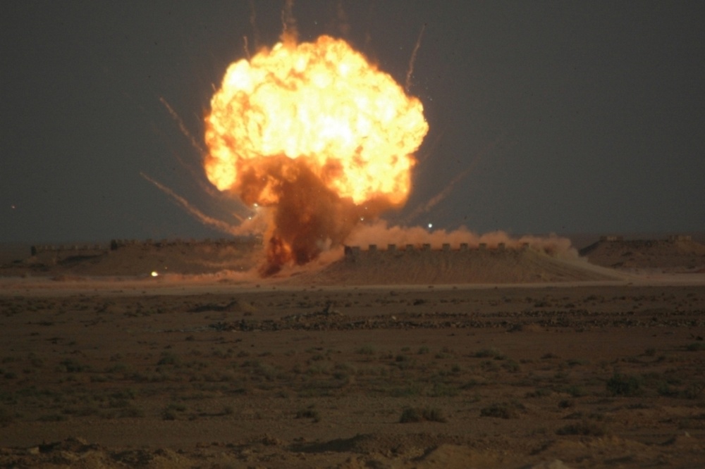 Weapons cache destruction near Karbala