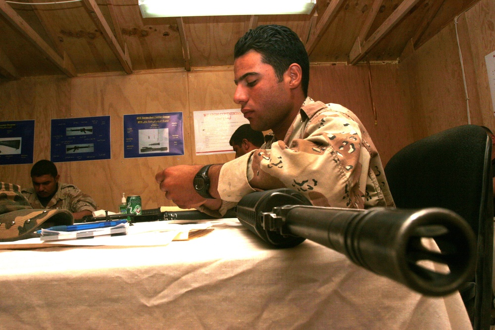 Iraqi Soldiers complete first M-16A2 Service Rifle Maintainer's Course