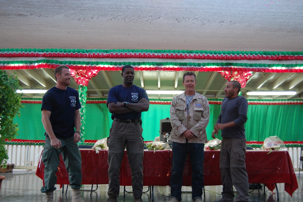Cast of &quot;The Unit&quot; visits Multi-National Division - Baghdad Soldiers
