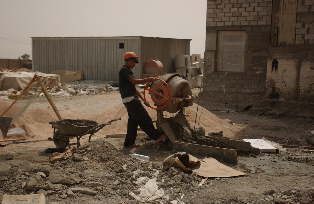 Rebuilding of Basra continues with the Army Corps of Engineers