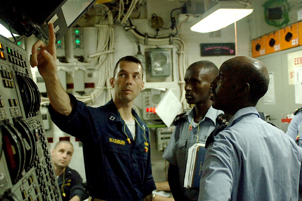 Coalition officers train on U.S. Navy ship