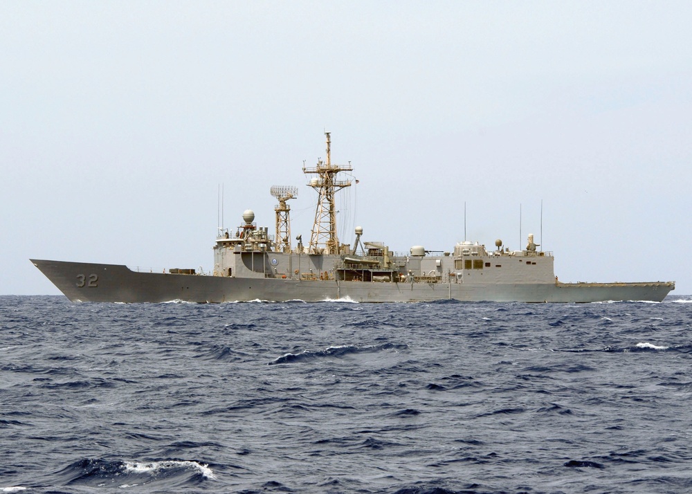 USS Nassau strike group practice ship seizures during Pheonix Express '08