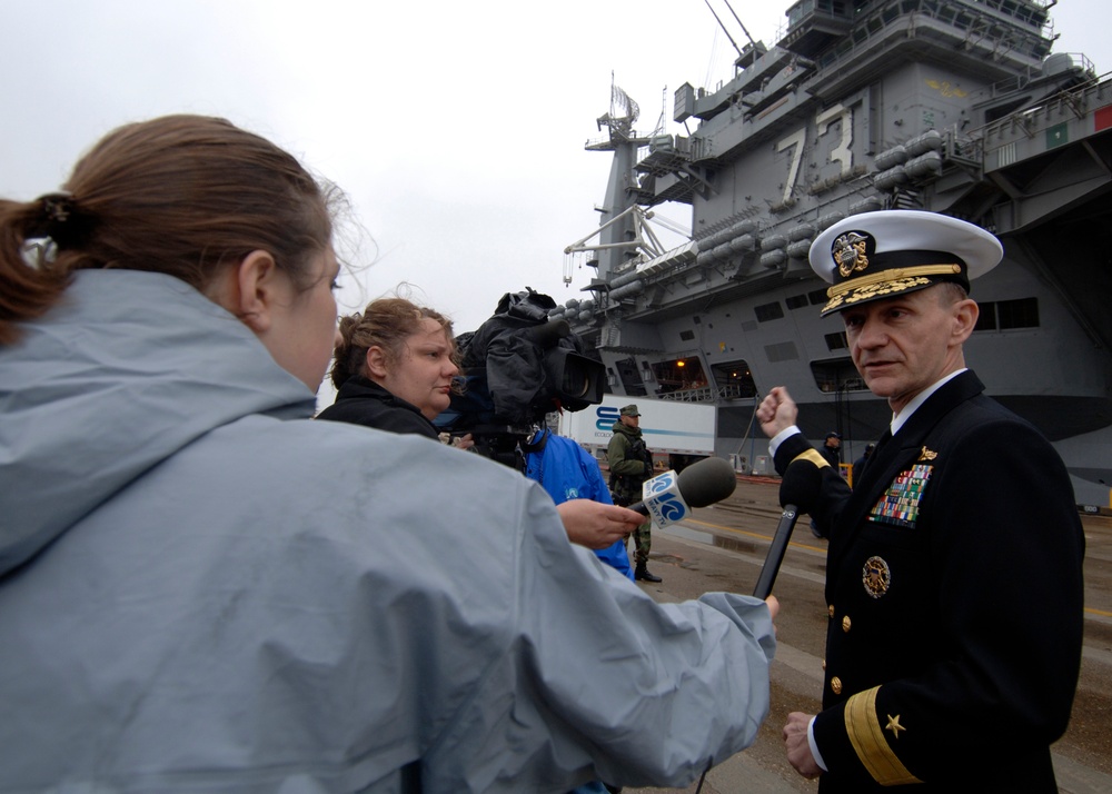 USS George Washington gets underway for deployment