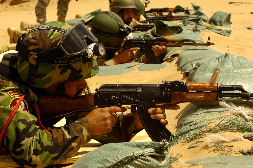 Iraqi Army at the Range