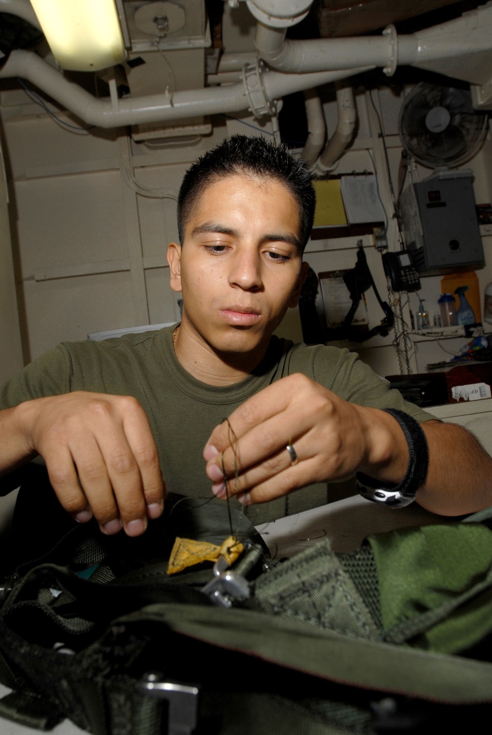 Maintenance work aboard USS Nimitz